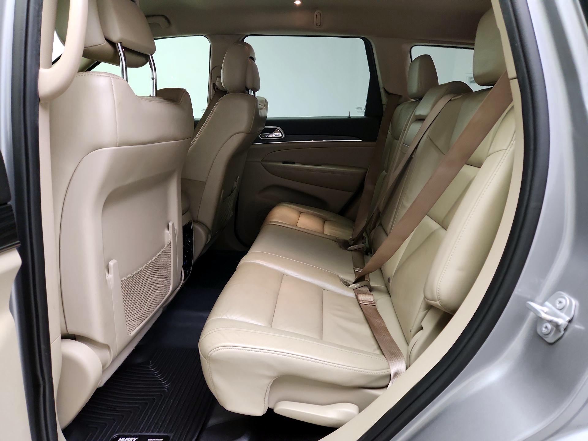 Thumbnail: 2019 Jeep Grand Cherokee - 20