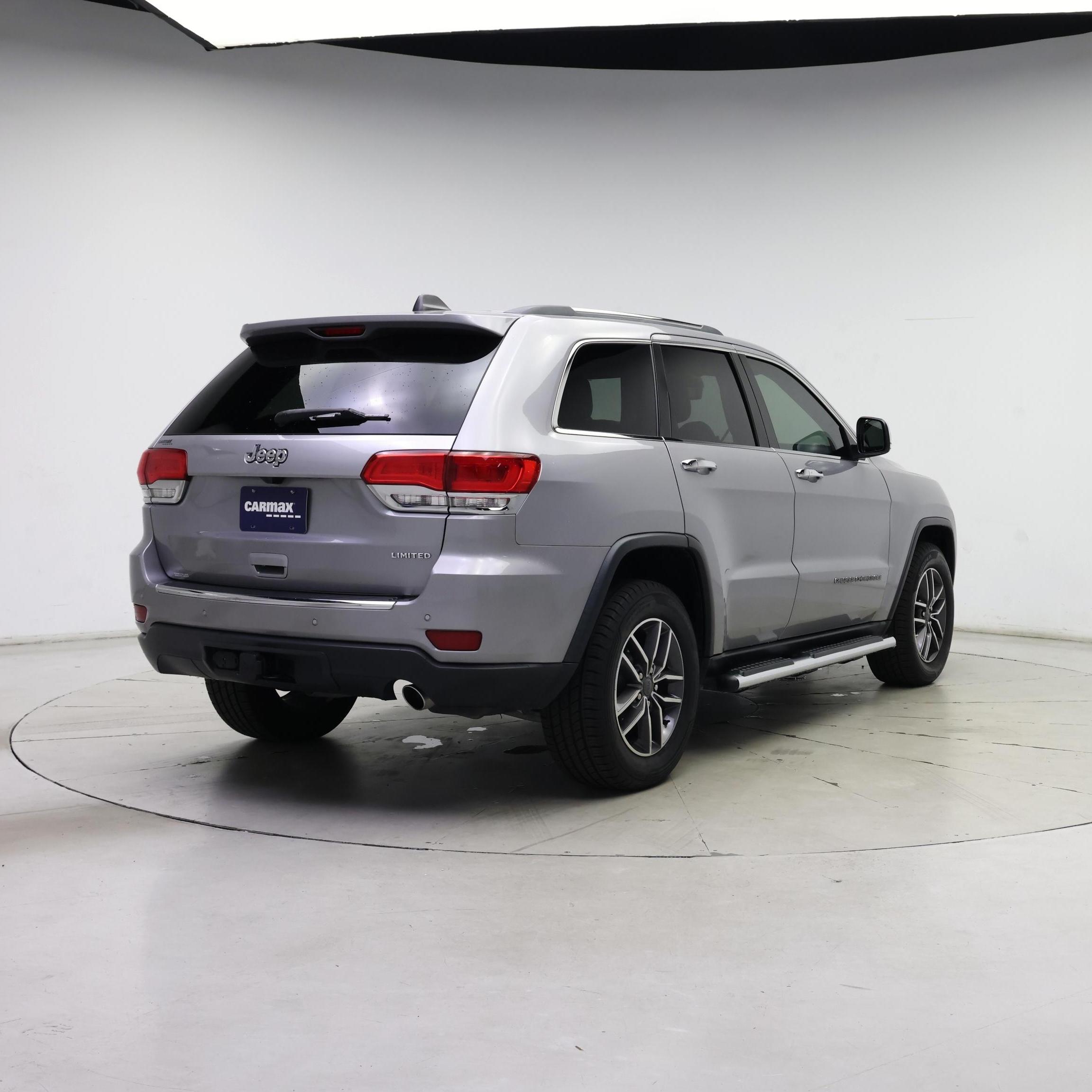 Thumbnail: 2019 Jeep Grand Cherokee - 8