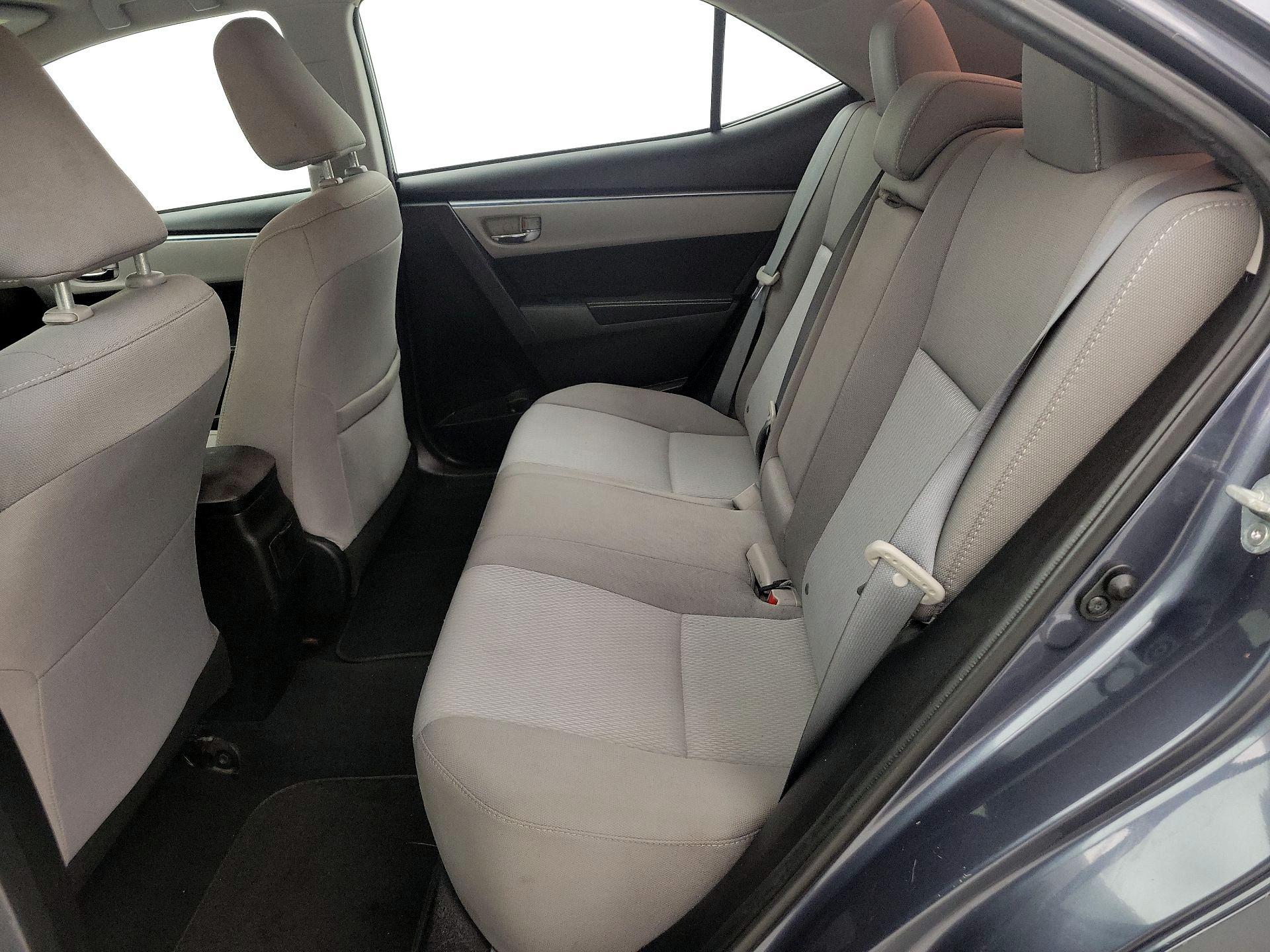 Thumbnail: 2016 Toyota Corolla - 19
