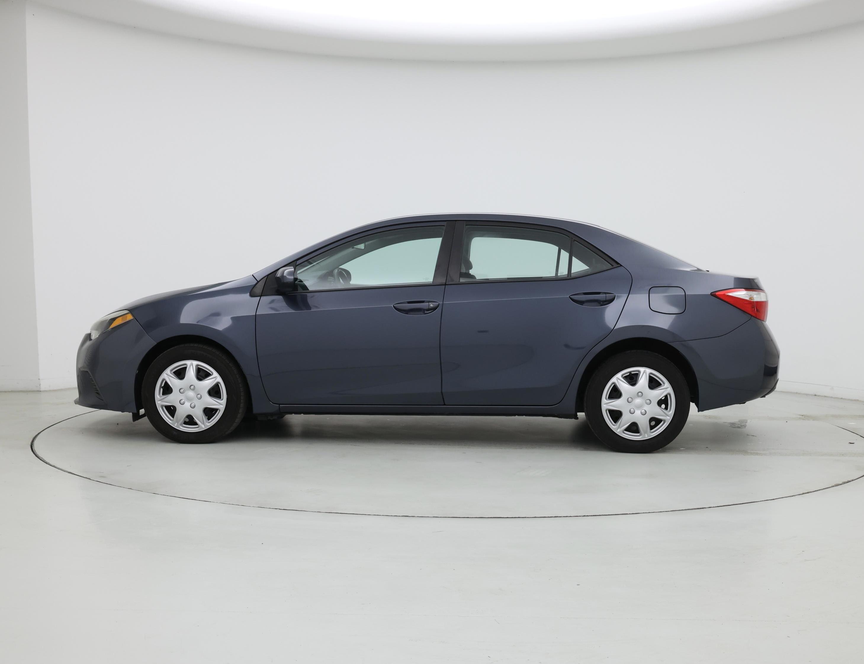 Thumbnail: 2016 Toyota Corolla - 3