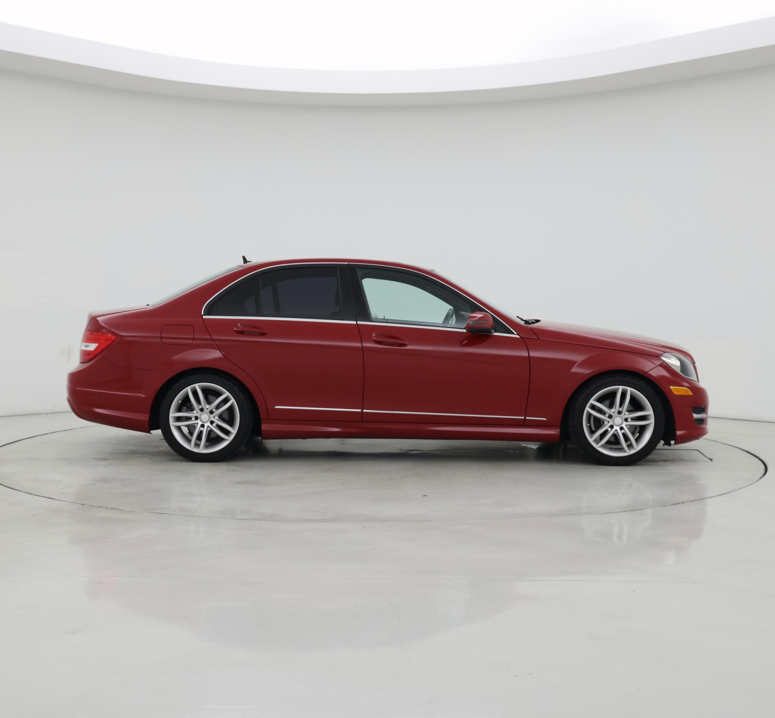 Thumbnail: 2014 Mercedes-Benz C-Class - 7