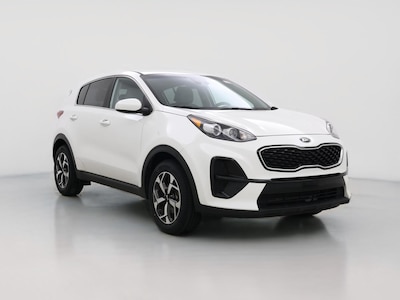 White 2022 Kia Sportage LX