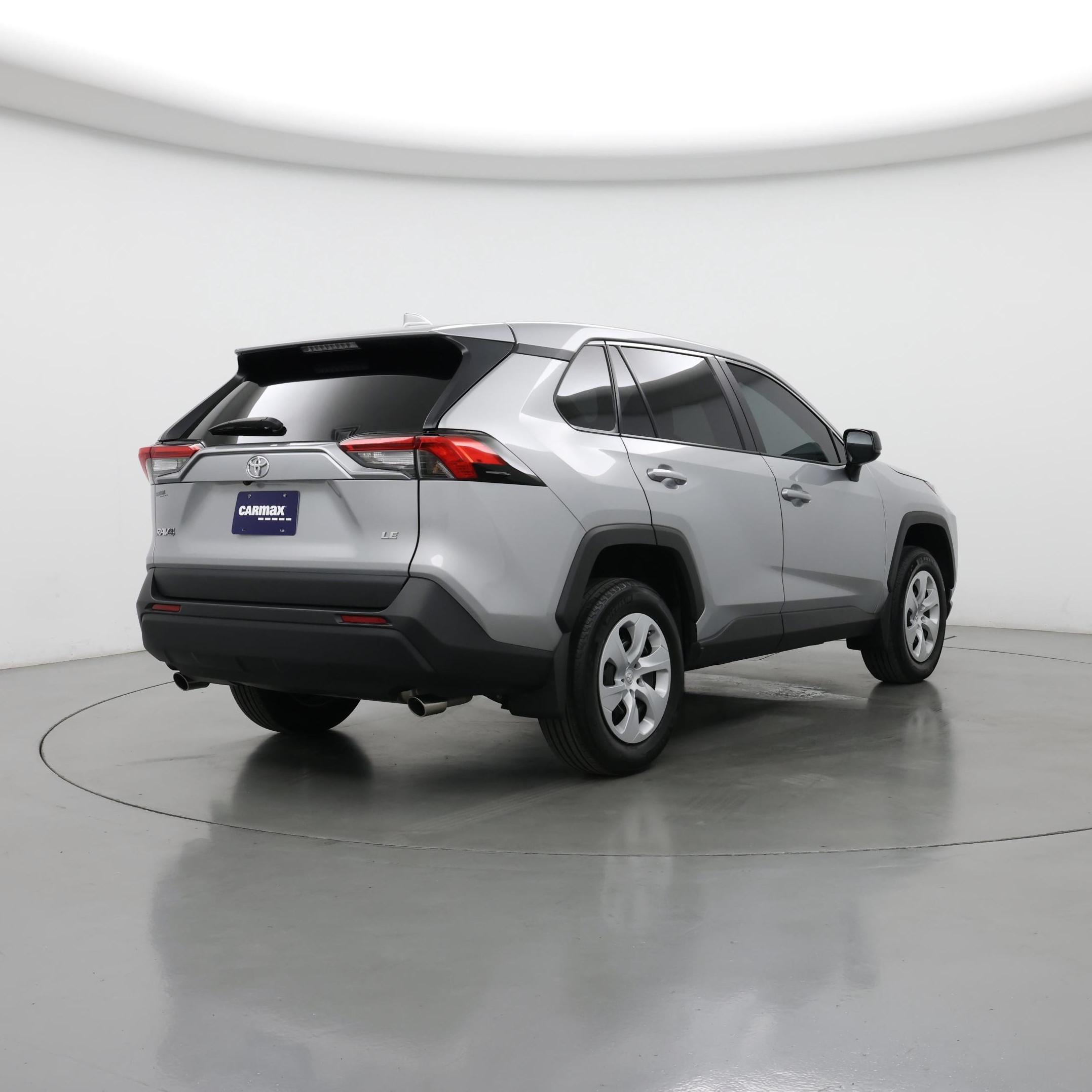 Thumbnail: 2024 Toyota RAV4 - 8
