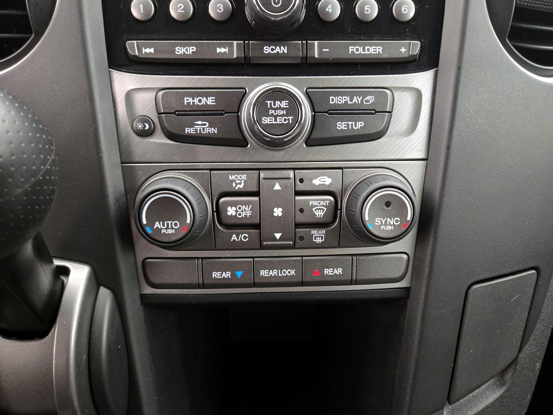 Thumbnail: 2013 Honda Pilot - 16