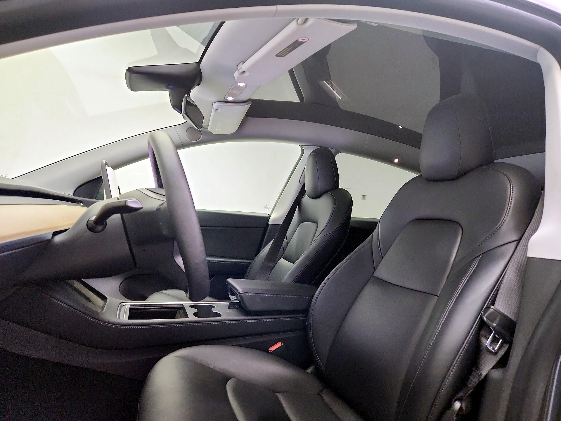 Thumbnail: 2021 Tesla Model Y - 20