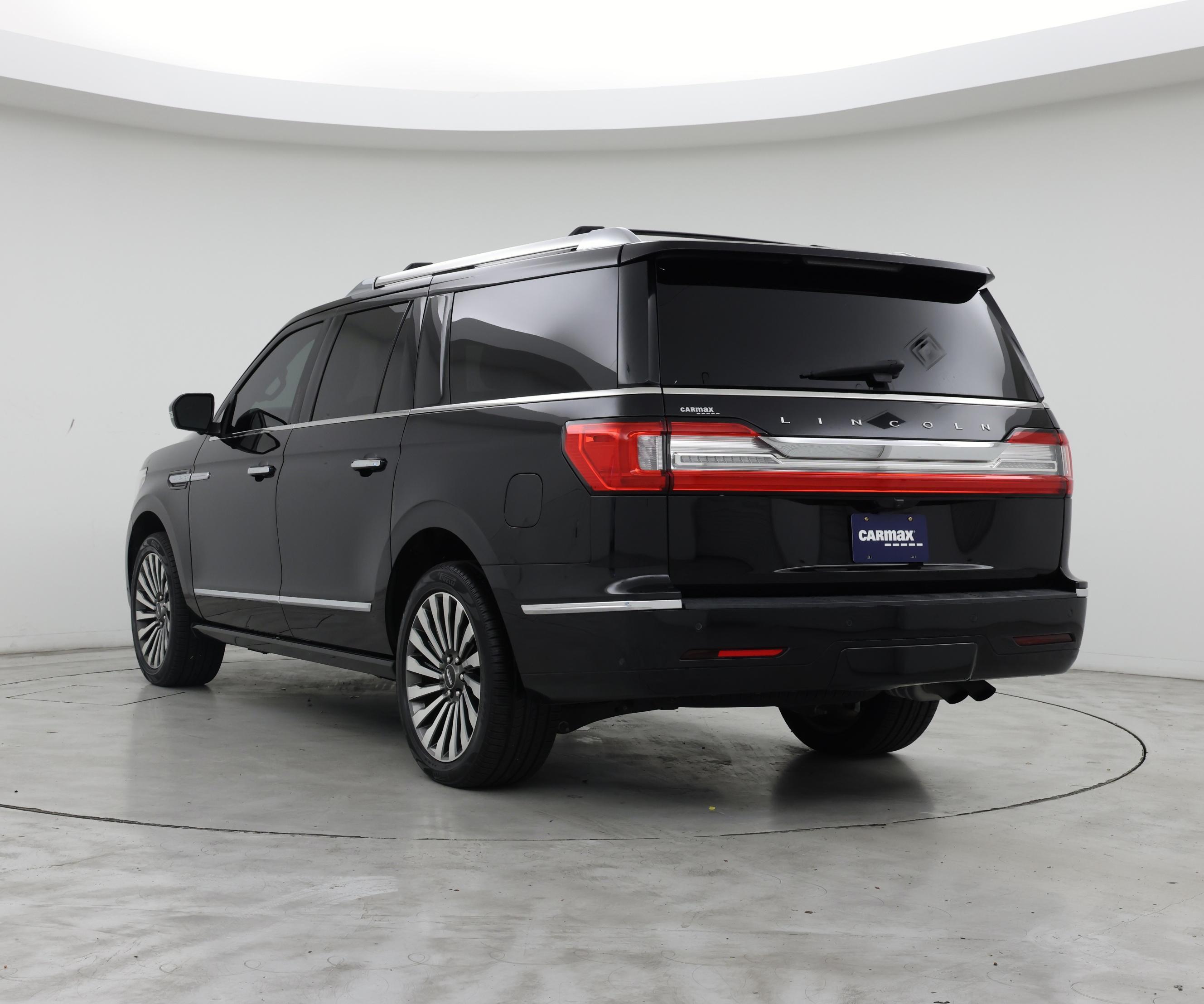 Thumbnail: 2019 Lincoln Navigator L - 2