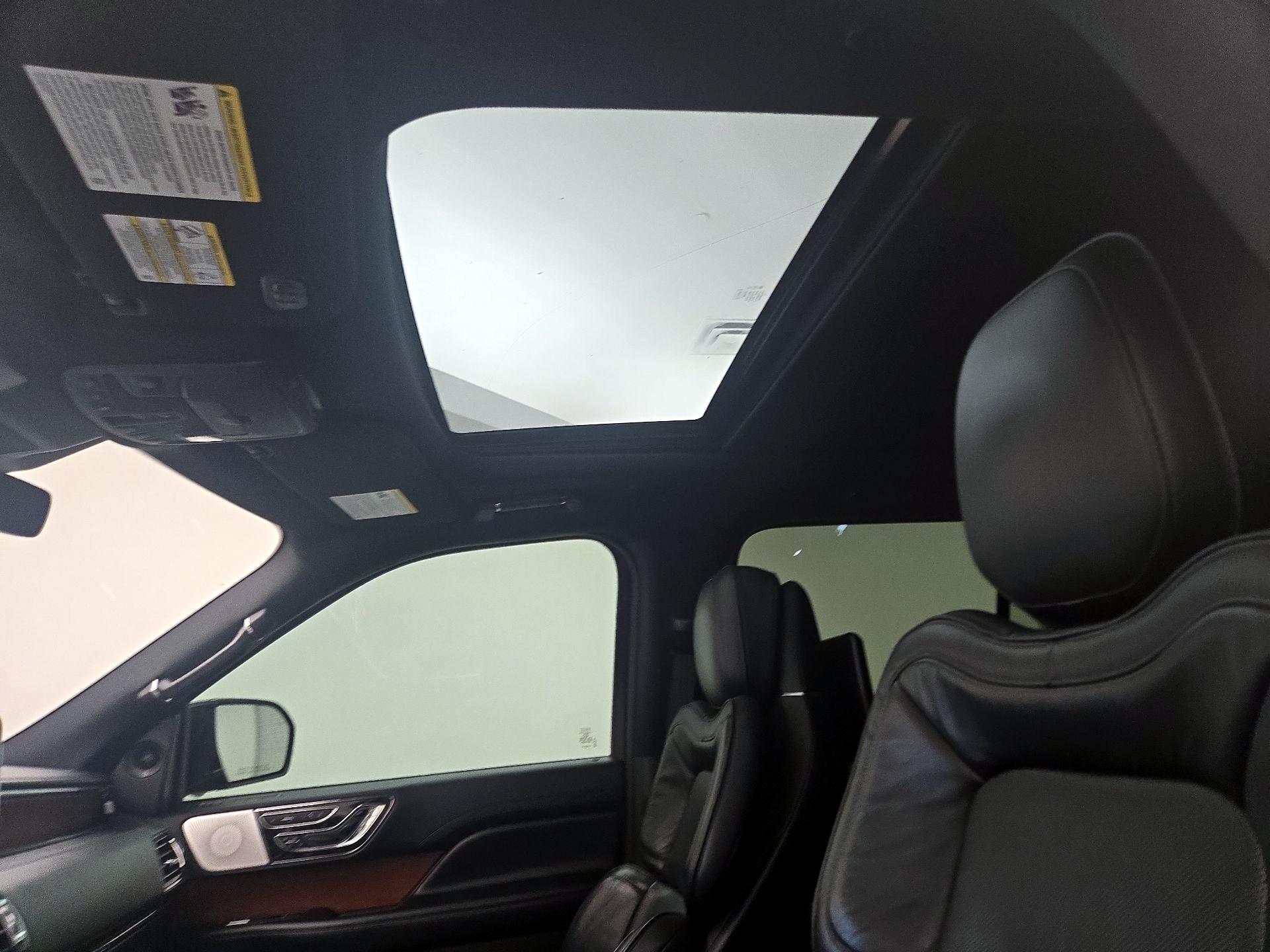 Thumbnail: 2019 Lincoln Navigator L - 20