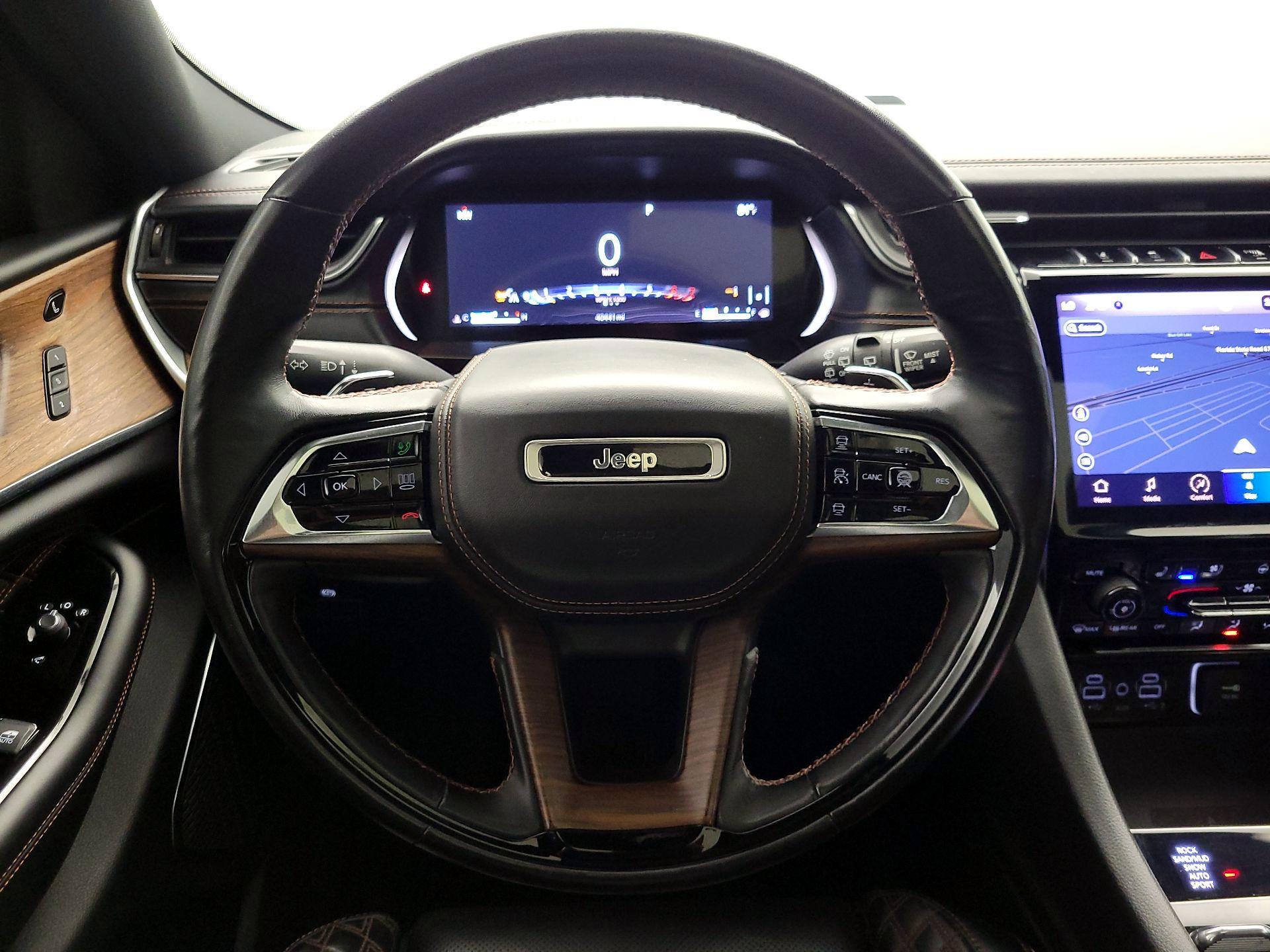 Thumbnail: 2021 Jeep Grand Cherokee L - 10