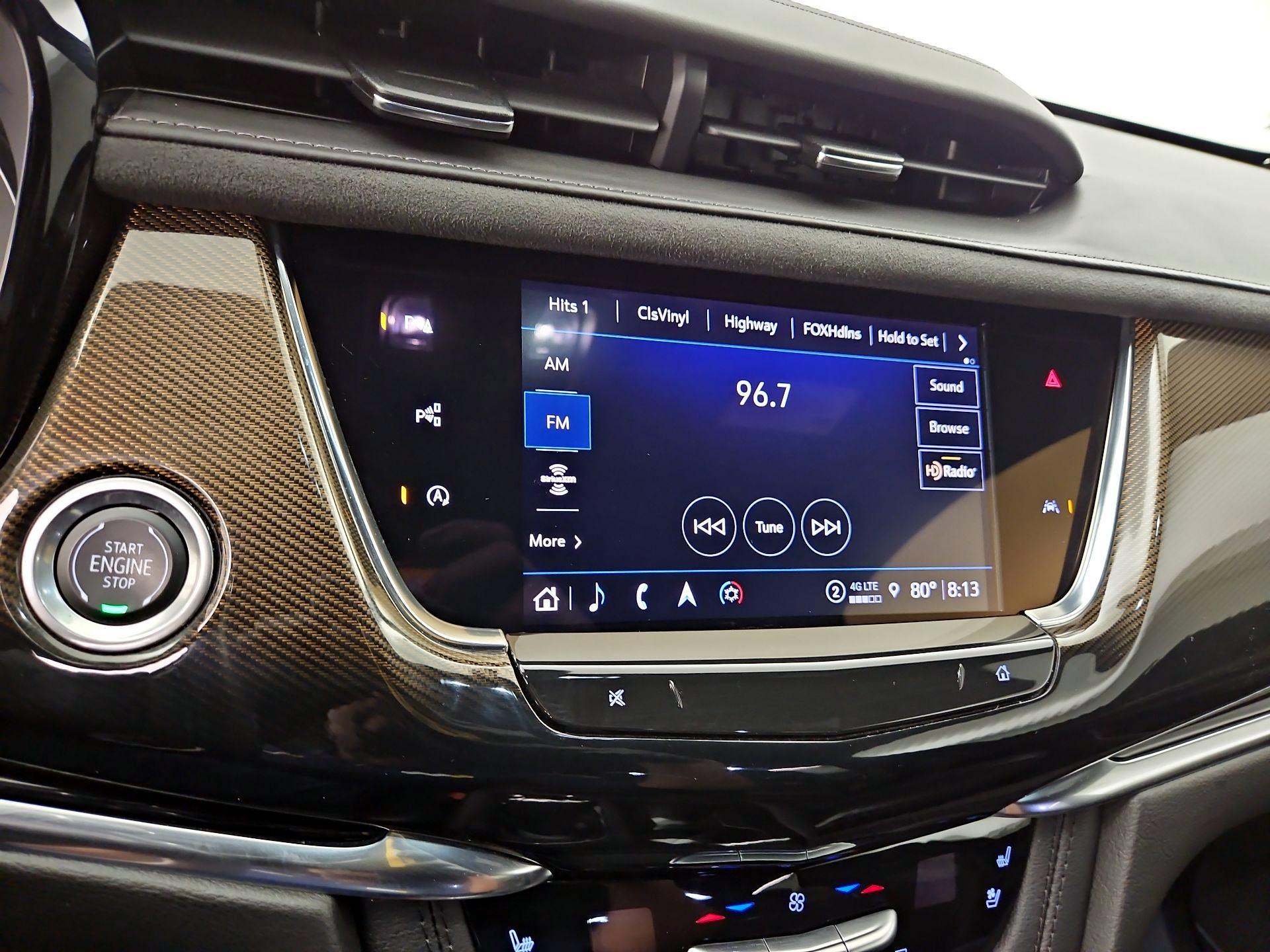 Thumbnail: 2022 Cadillac XT6 - 15