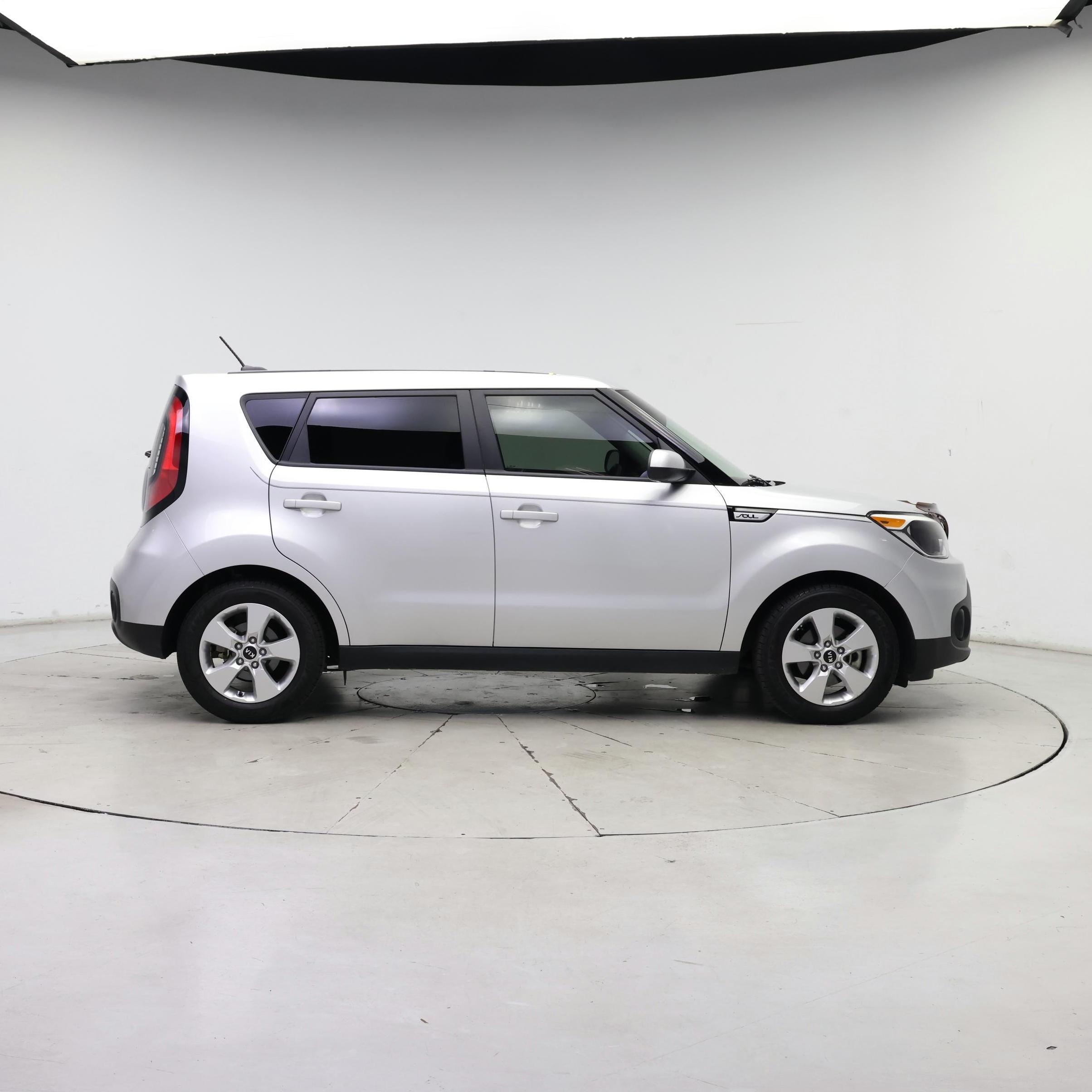 Thumbnail: 2017 Kia Soul - 7