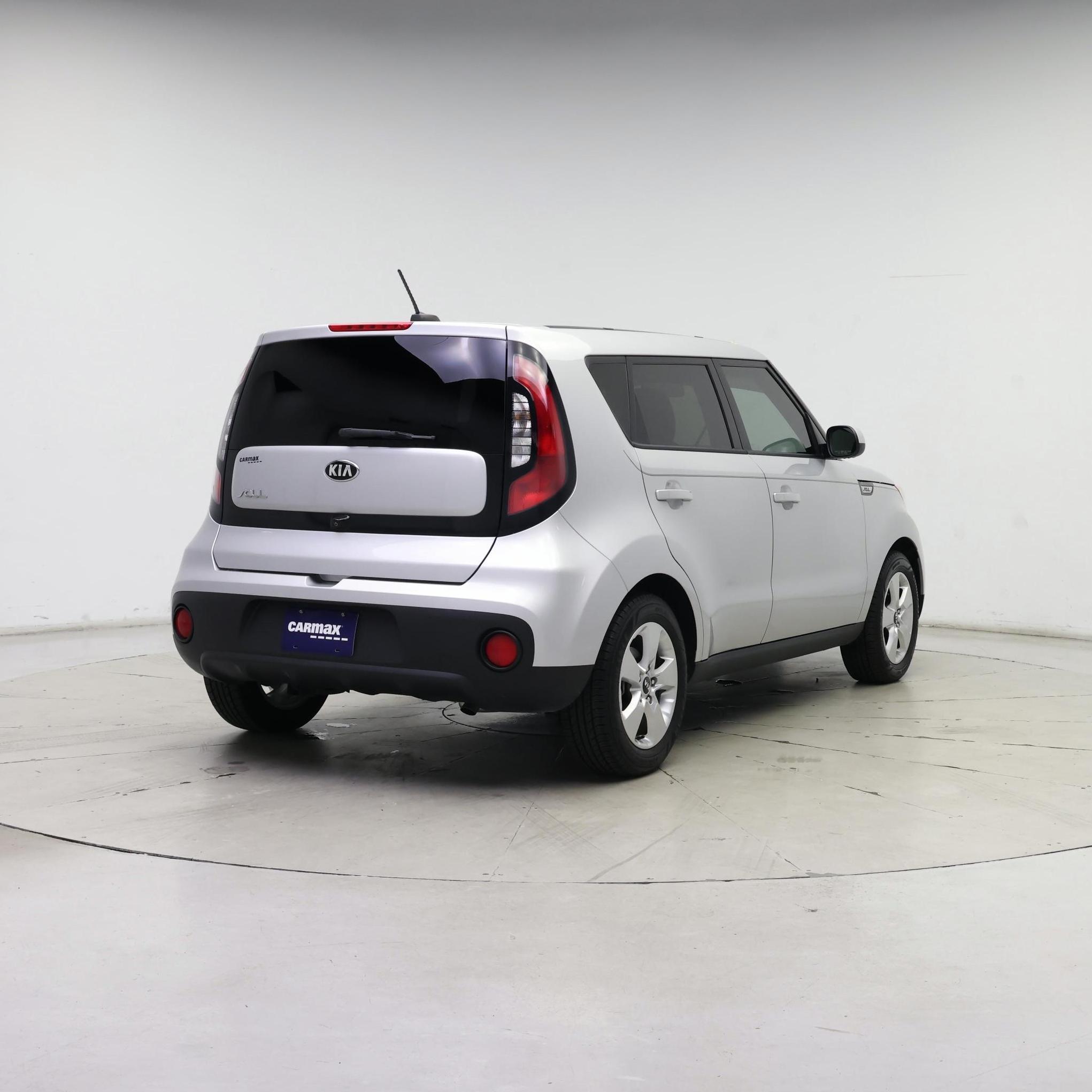 Thumbnail: 2017 Kia Soul - 8