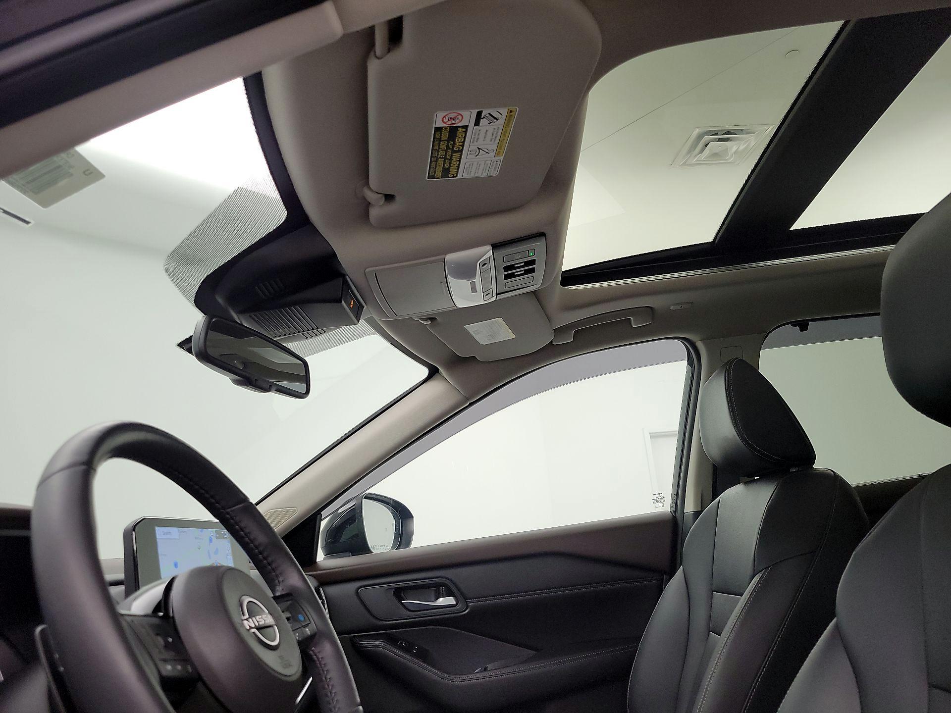 Thumbnail: 2023 Nissan Rogue - 20