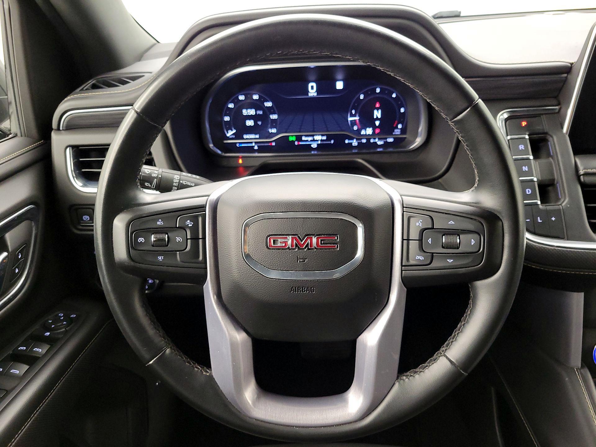 Thumbnail: 2023 GMC Yukon - 10