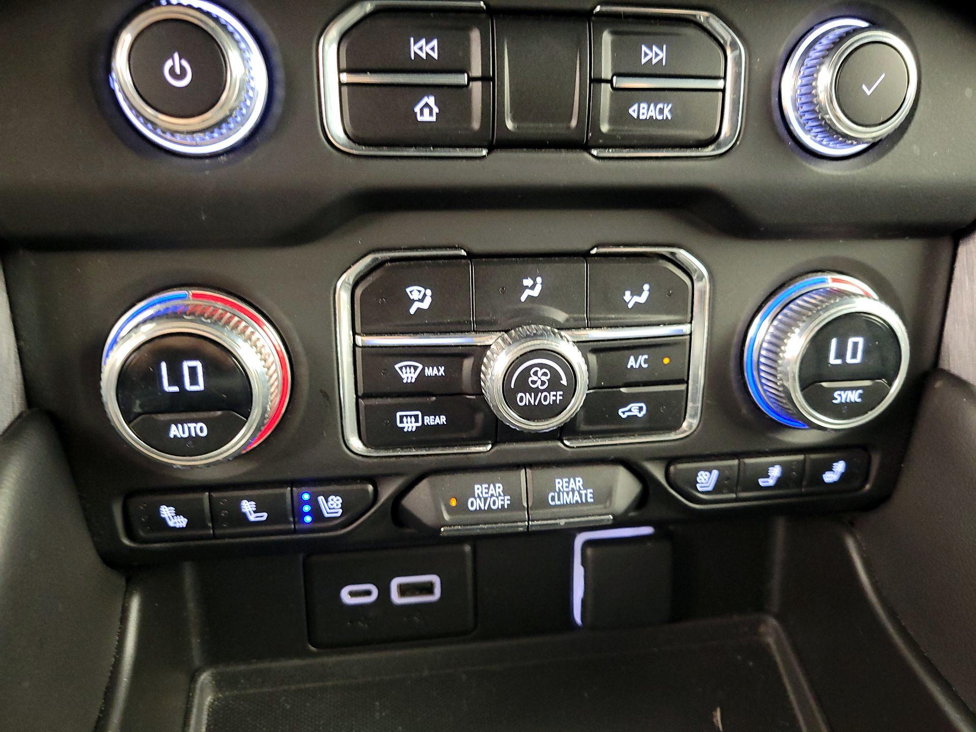 Thumbnail: 2023 GMC Yukon - 16