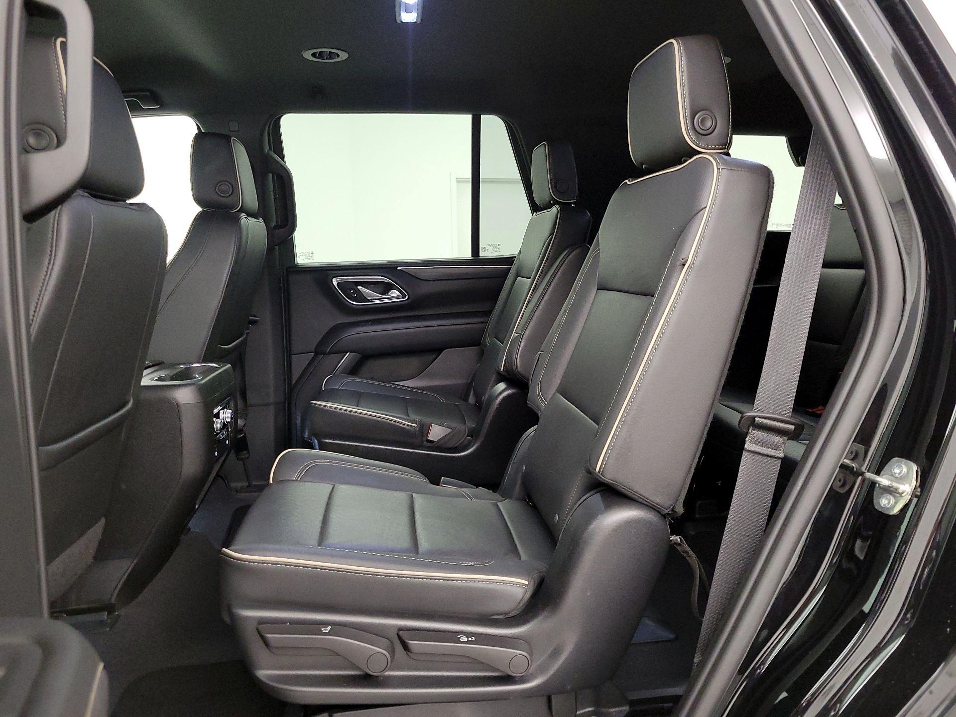 Thumbnail: 2023 GMC Yukon - 19