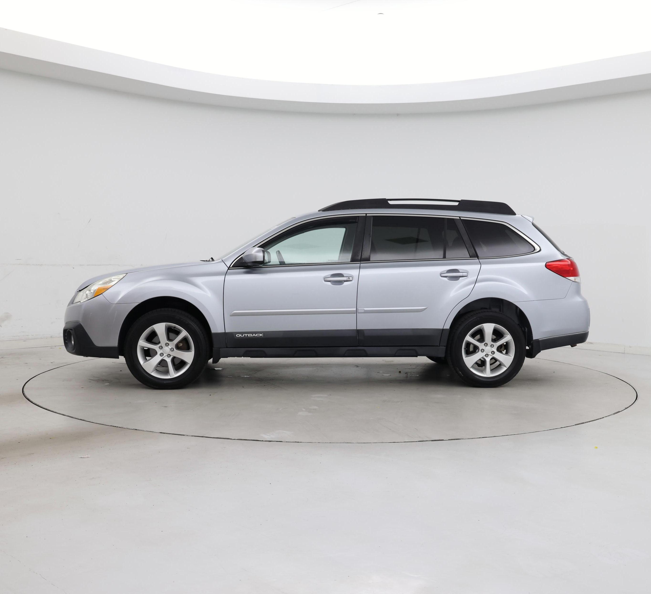 Thumbnail: 2013 Subaru Outback - 3