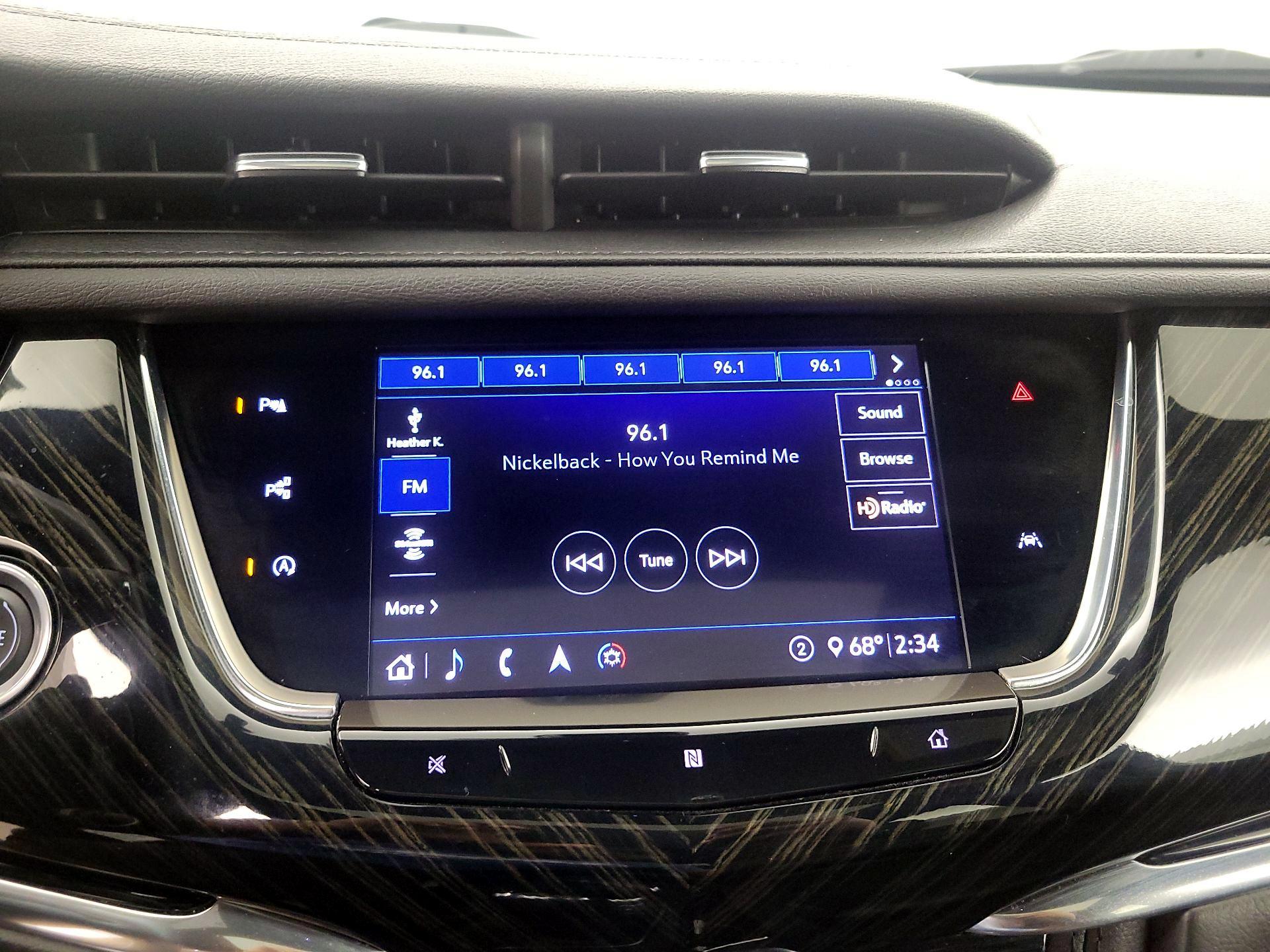 Thumbnail: 2020 Cadillac XT6 - 16