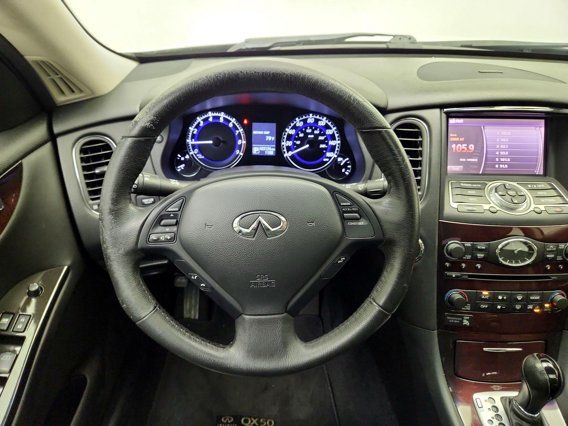 Thumbnail: 2017 INFINITI QX50 - 10