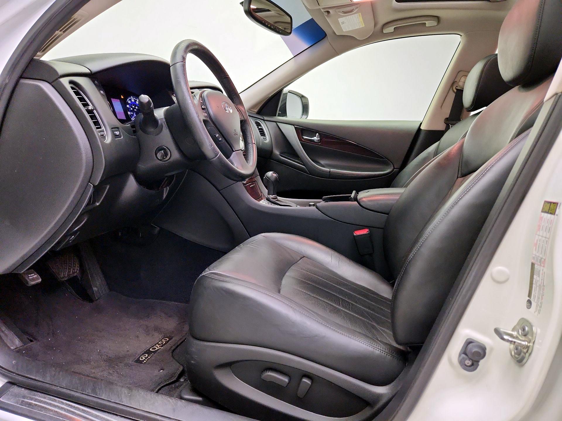 Thumbnail: 2017 INFINITI QX50 - 11