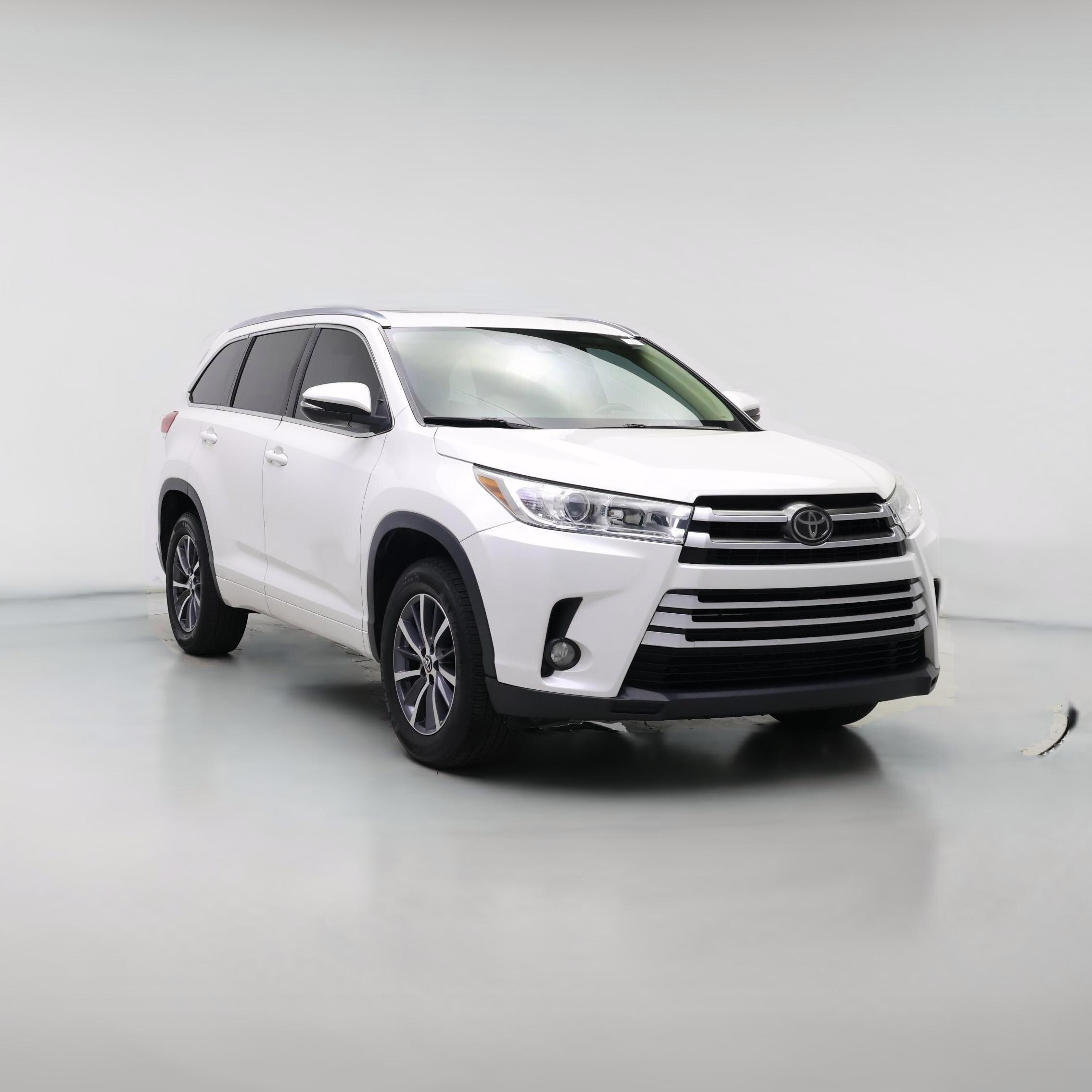 Thumbnail: 2017 Toyota Highlander - 1