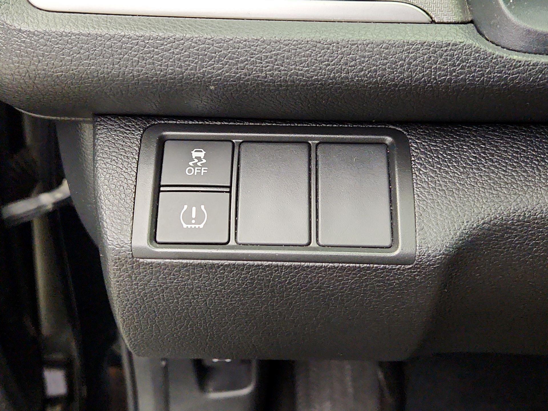 Thumbnail: 2016 Honda Civic - 13