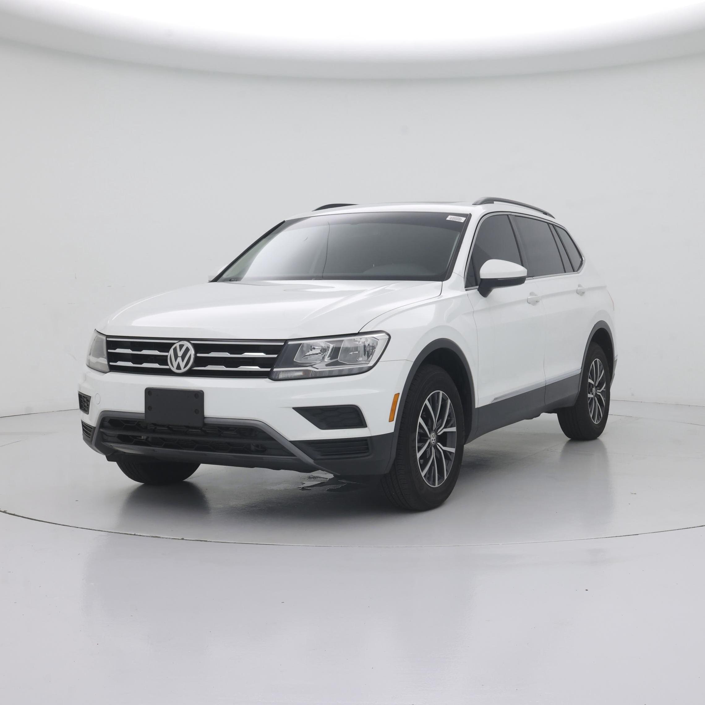 Thumbnail: 2020 Volkswagen Tiguan - 4