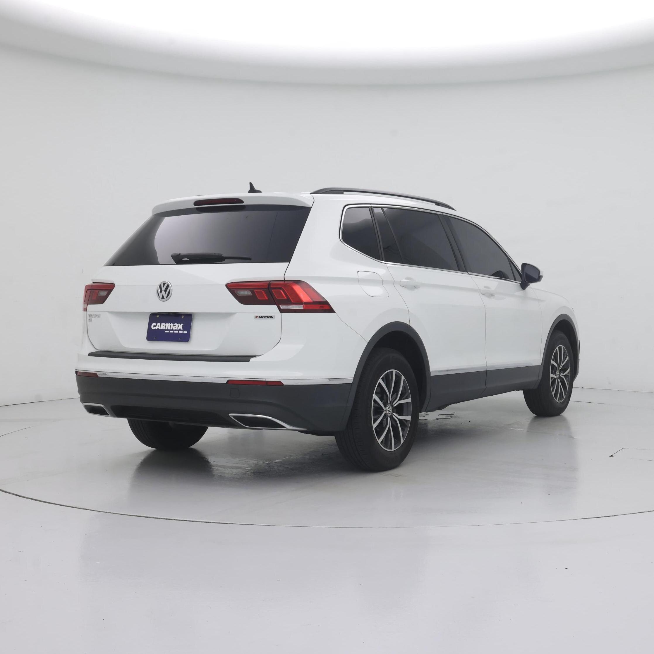 Thumbnail: 2020 Volkswagen Tiguan - 8