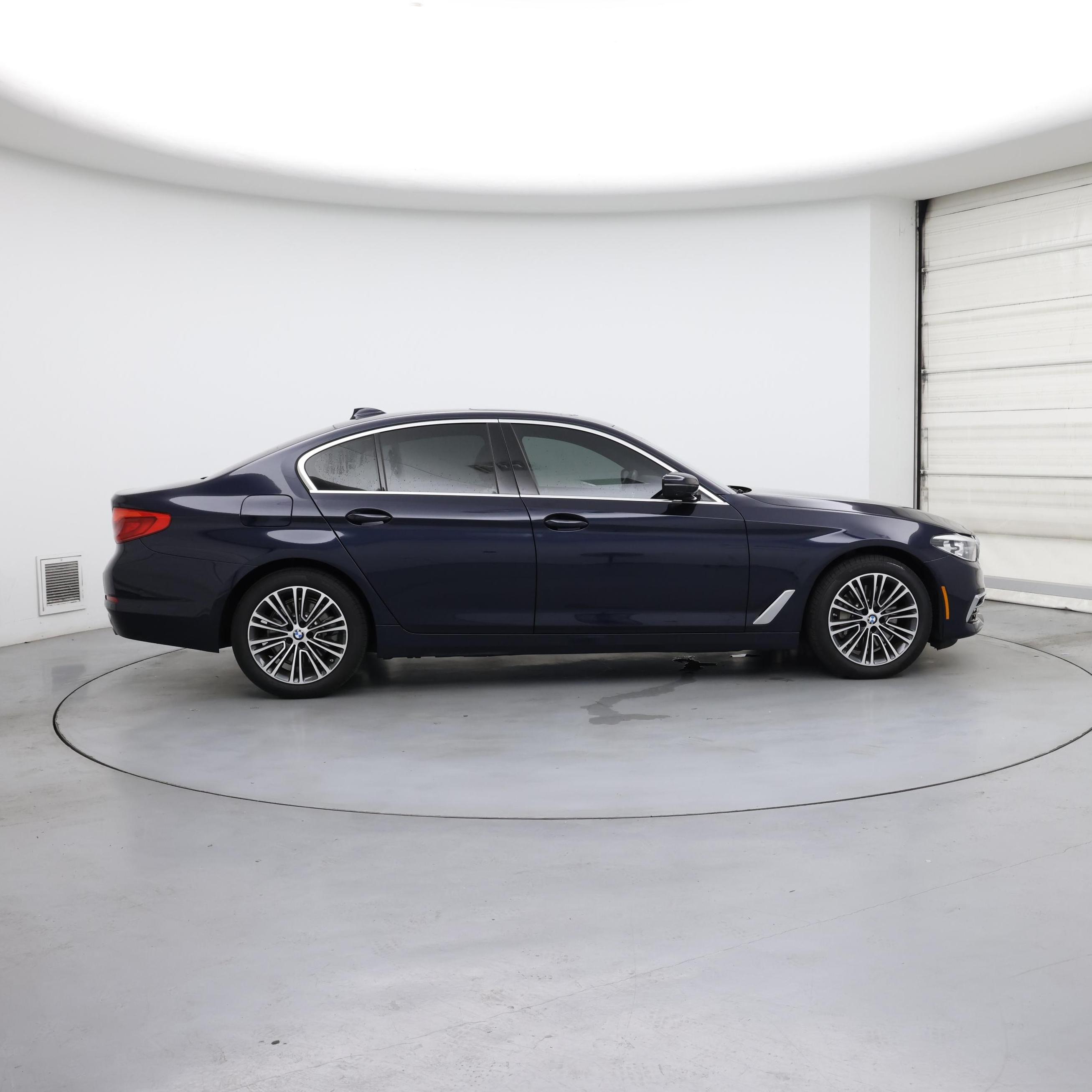 Thumbnail: 2020 BMW 5 Series - 7