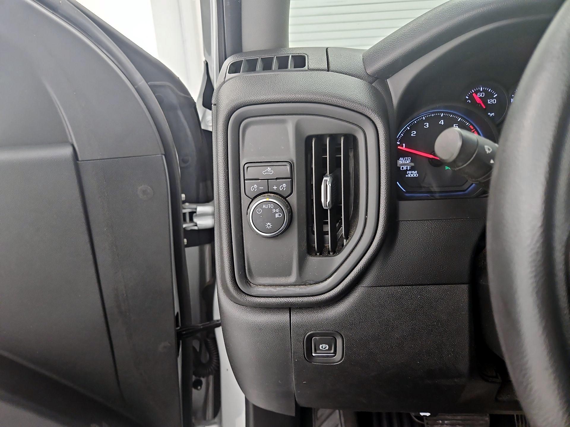Thumbnail: 2022 Chevrolet Silverado 1500 - 13