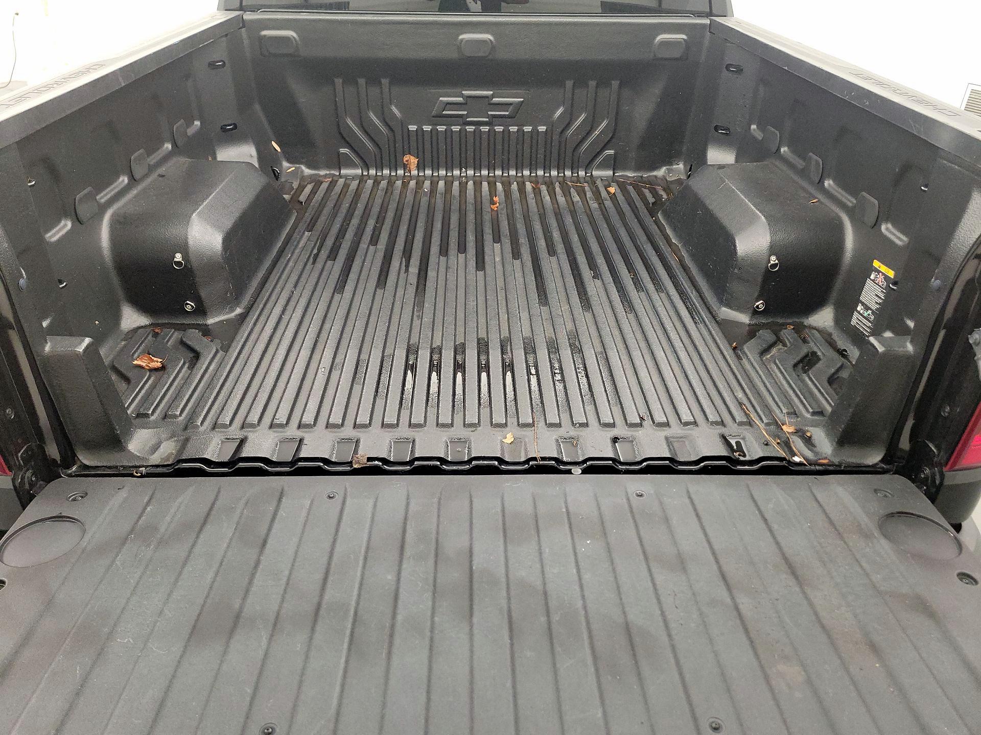 Thumbnail: 2023 Chevrolet Silverado 1500 - 20