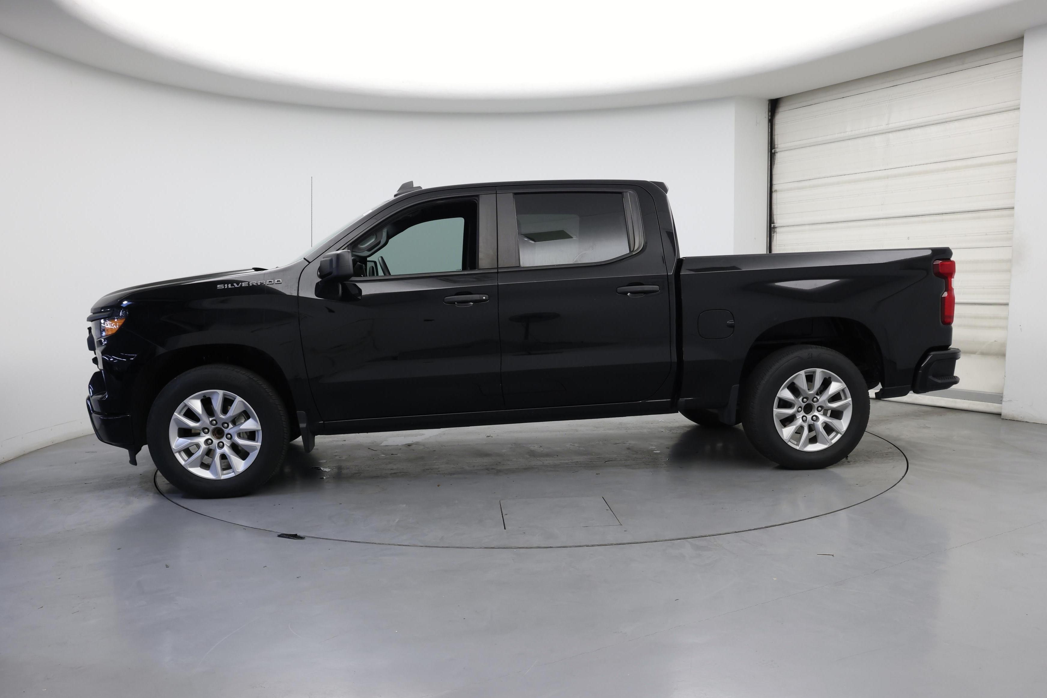 Thumbnail: 2023 Chevrolet Silverado 1500 - 3