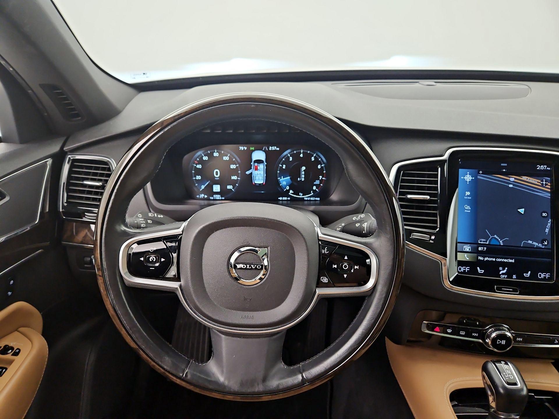 Thumbnail: 2018 Volvo XC90 - 10