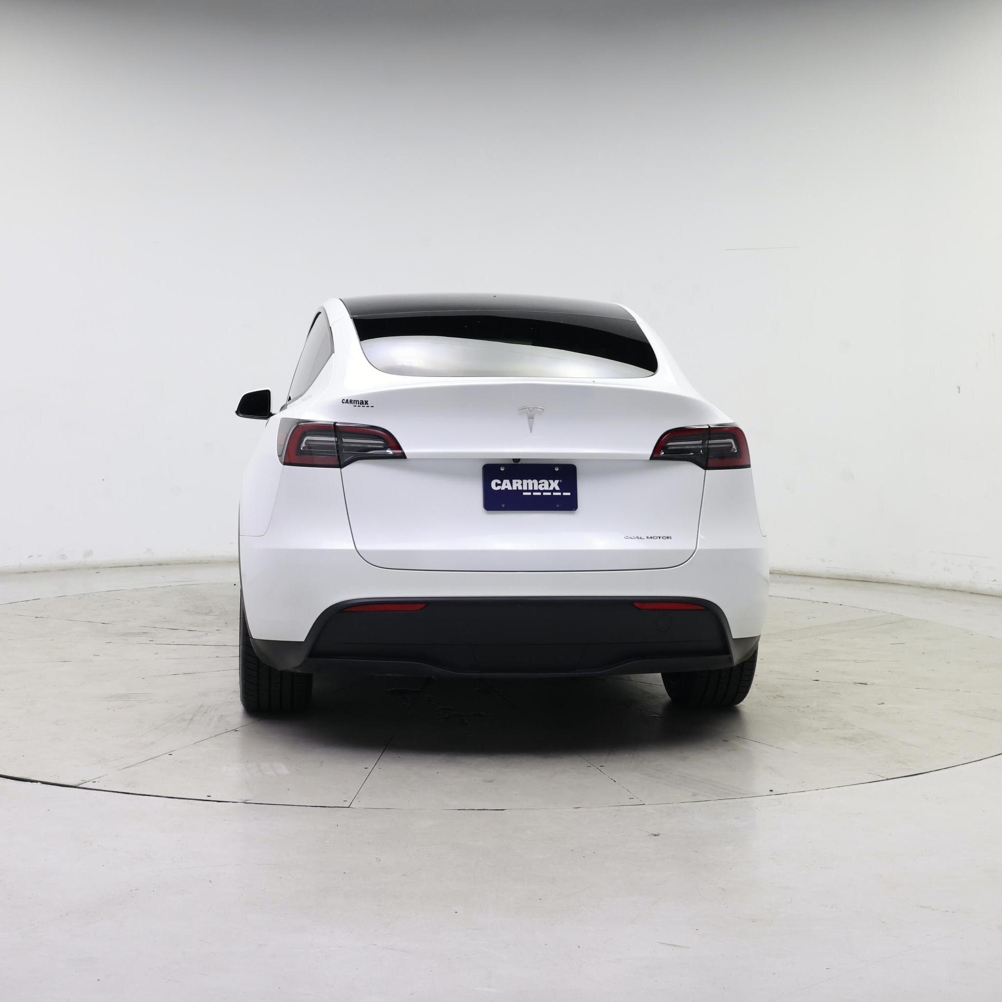 Thumbnail: 2023 Tesla Model Y - 6
