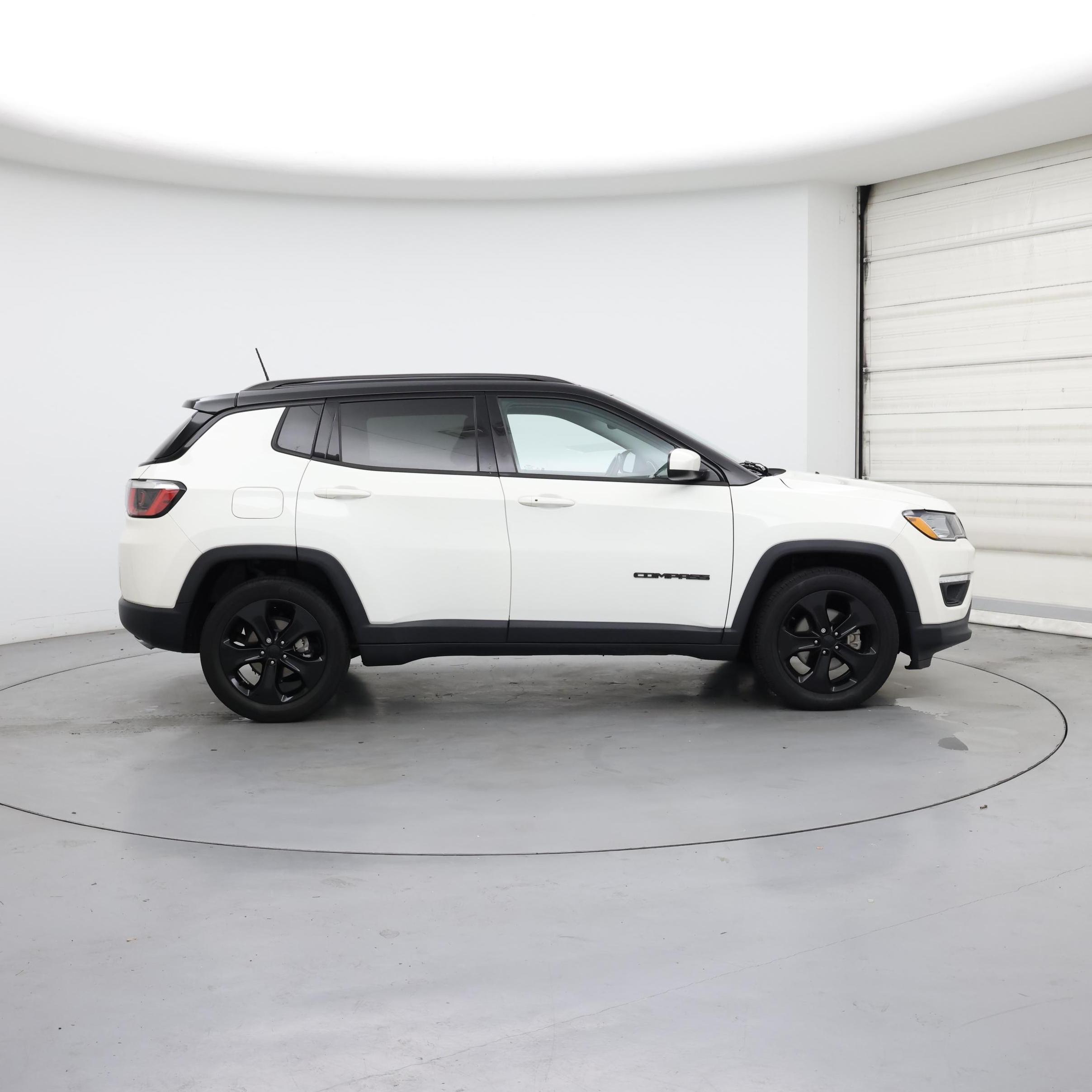 Thumbnail: 2020 Jeep Compass - 7