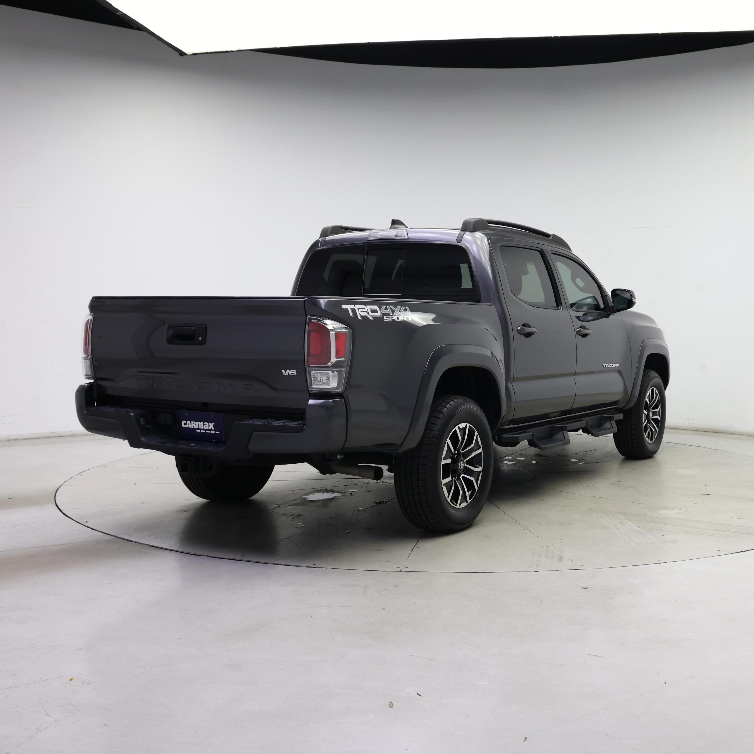 Thumbnail: 2021 Toyota Tacoma - 8