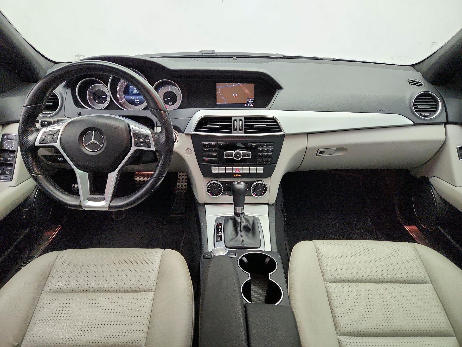 Thumbnail: 2014 Mercedes-Benz C-Class - 9