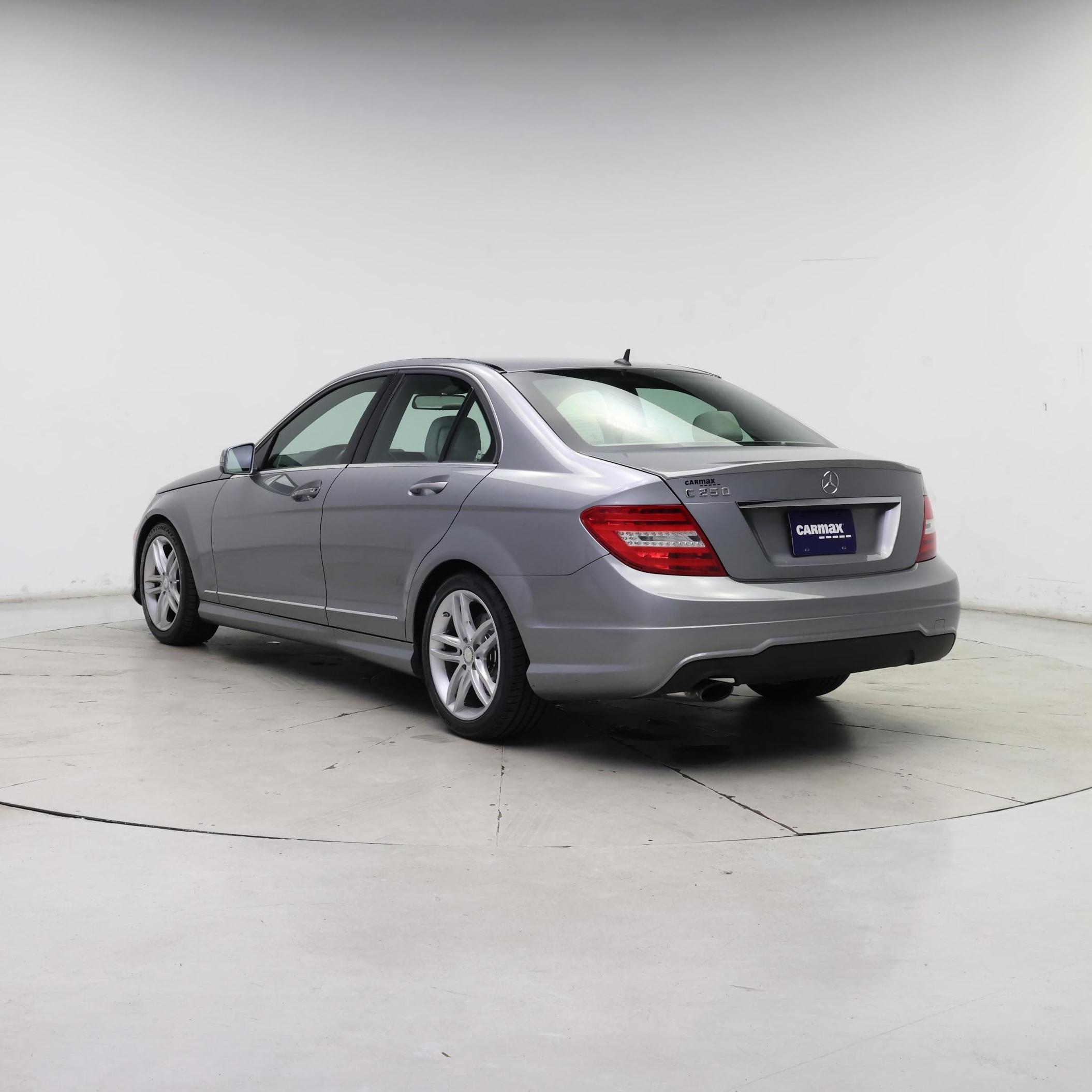 Thumbnail: 2014 Mercedes-Benz C-Class - 2