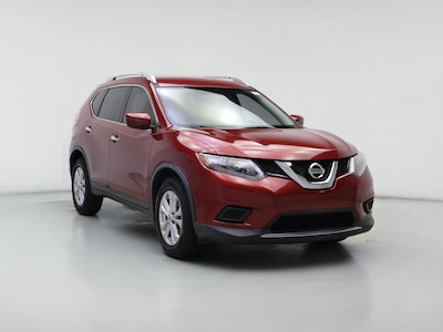 Red 2016 Nissan Rogue SV