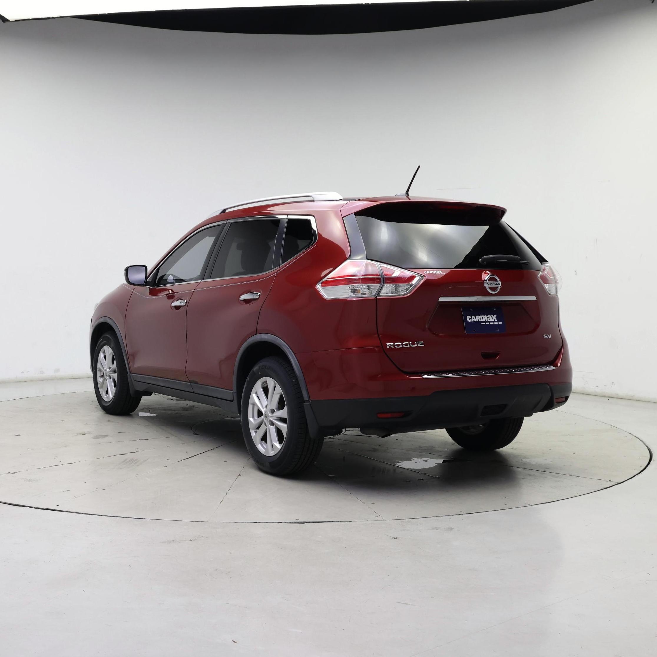 Thumbnail: 2016 Nissan Rogue - 2