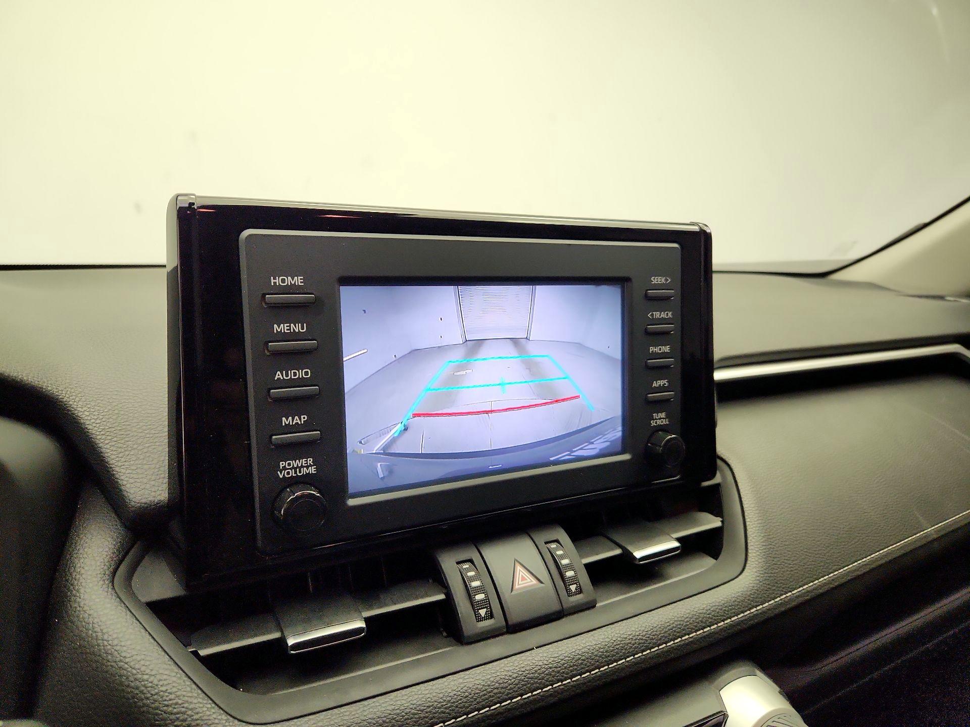Thumbnail: 2019 Toyota RAV4 - 14