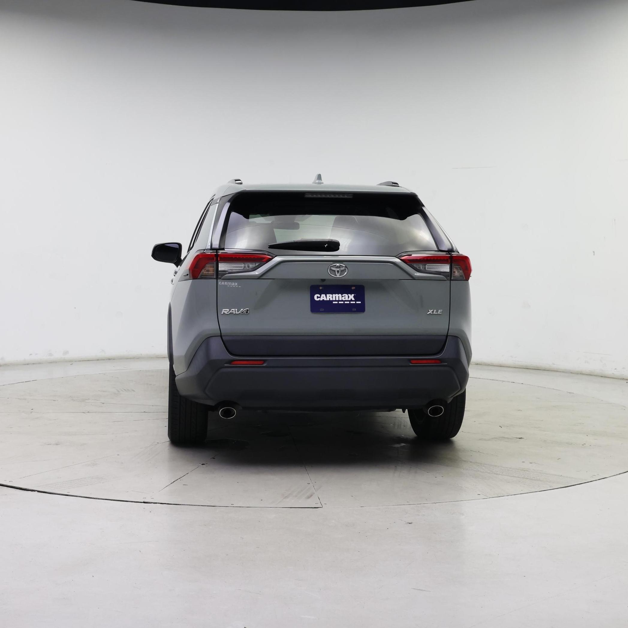Thumbnail: 2019 Toyota RAV4 - 6