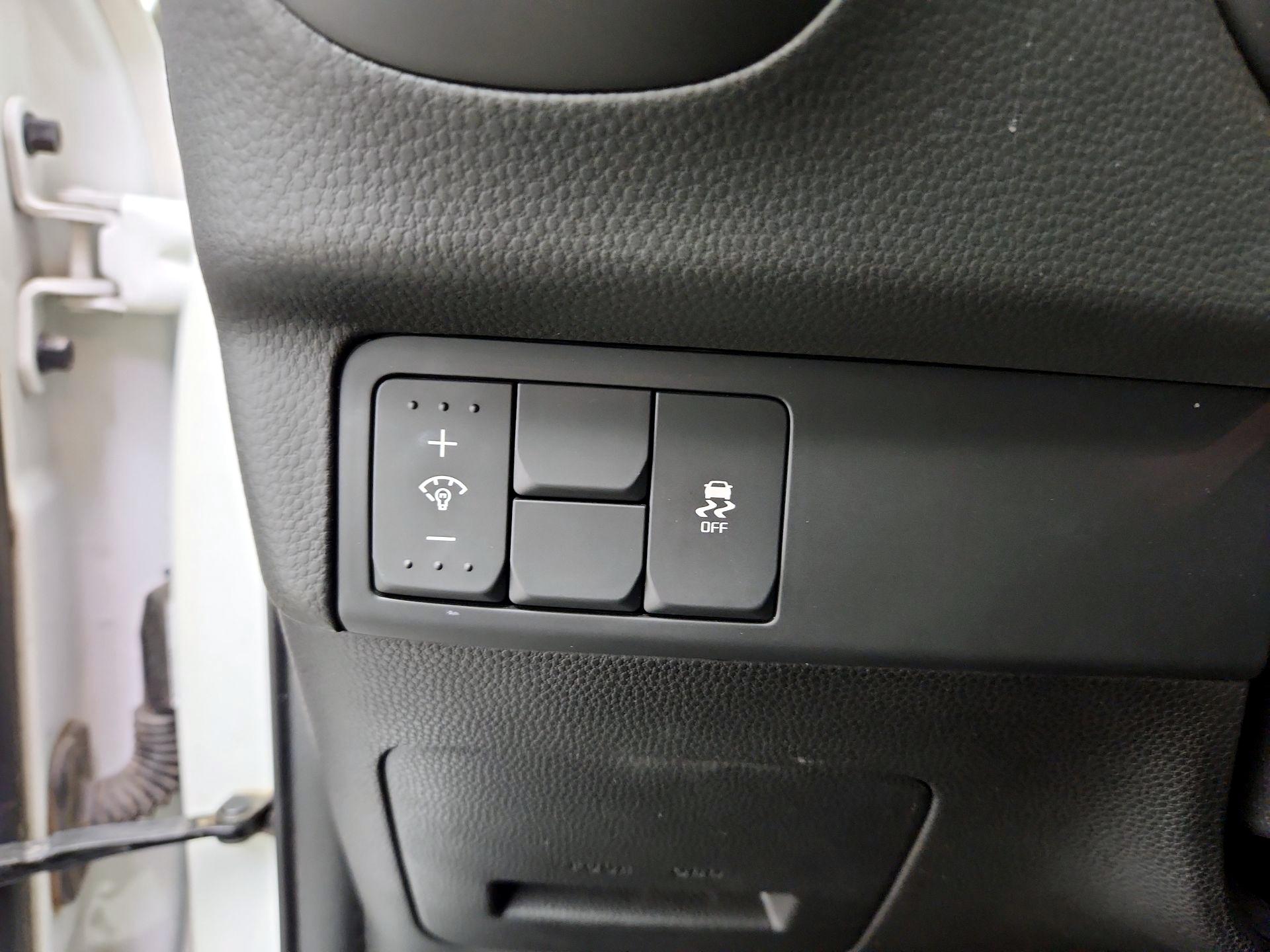 Thumbnail: 2016 Kia Soul - 13
