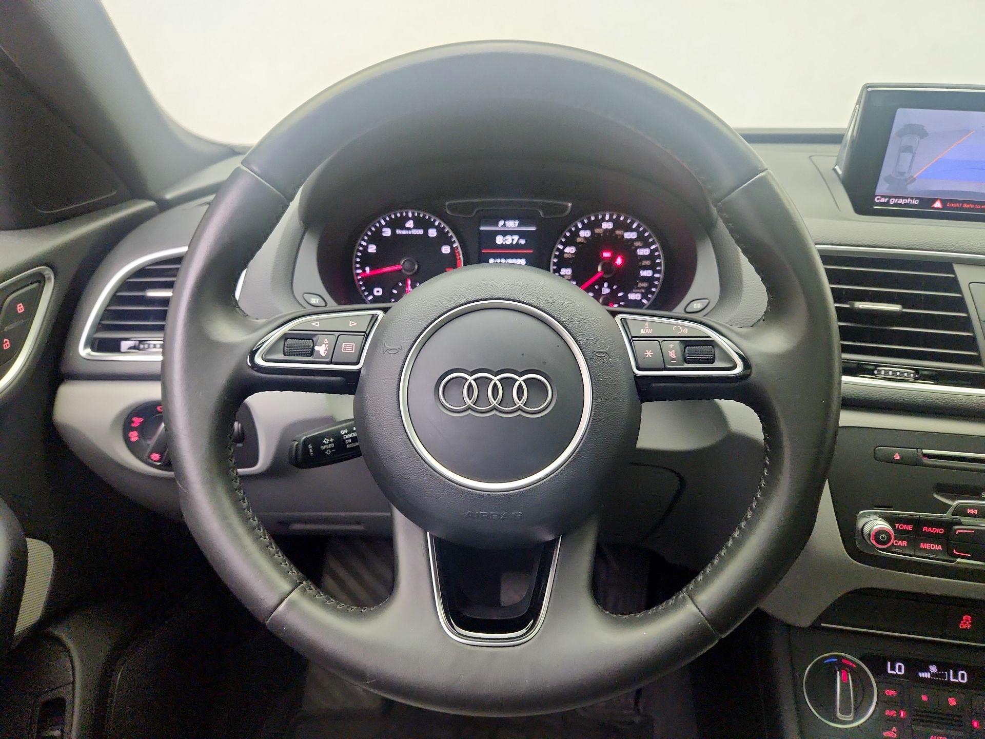 Thumbnail: 2018 Audi Q3 - 10