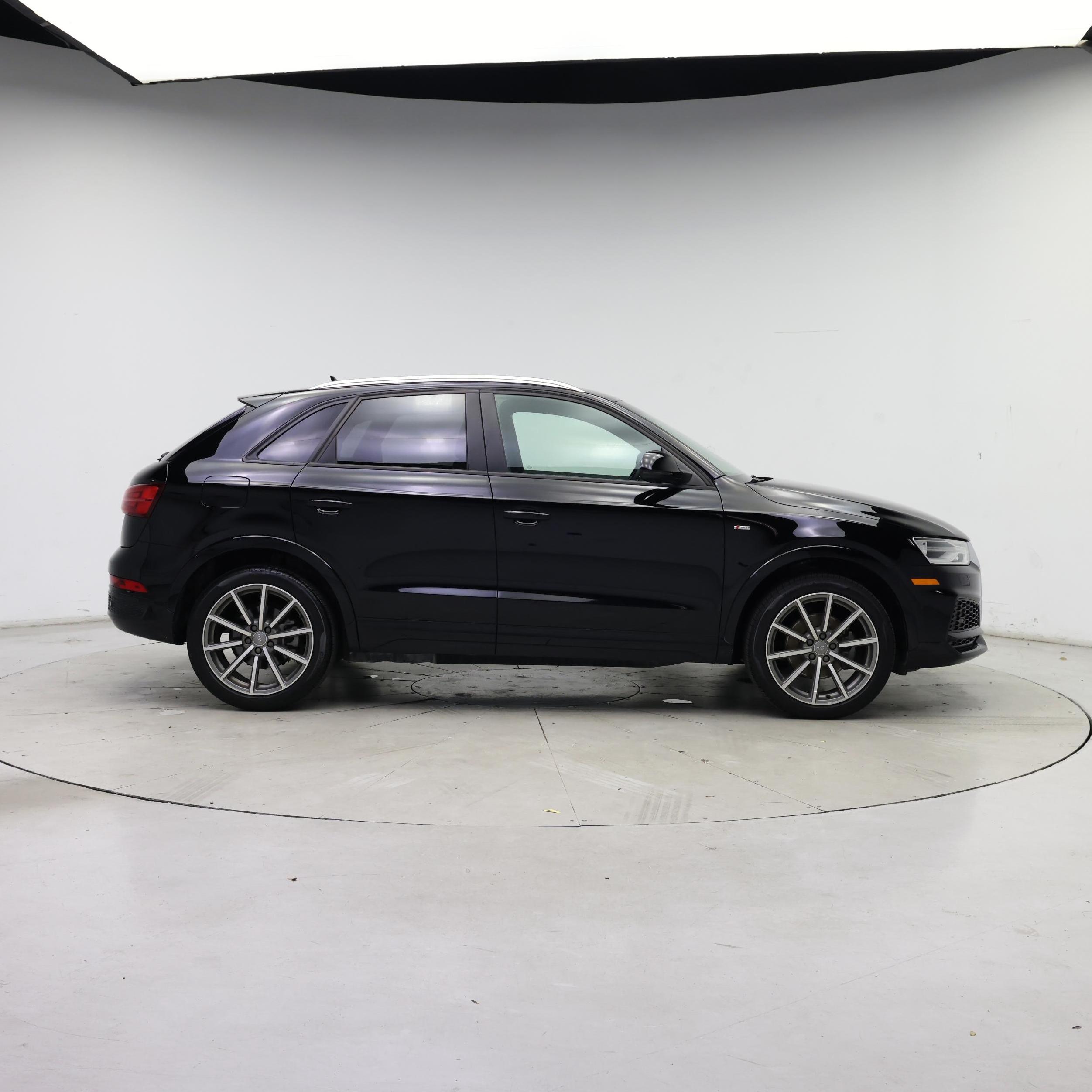Thumbnail: 2018 Audi Q3 - 7