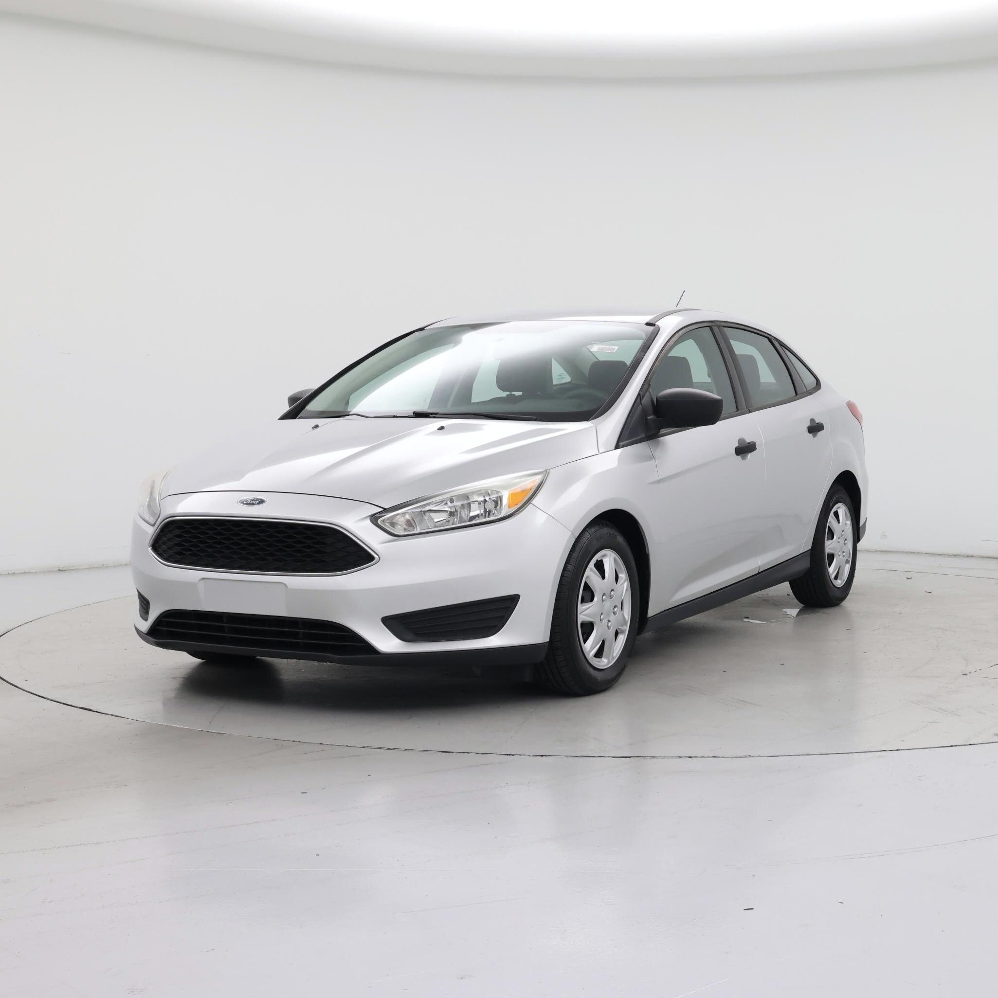 Thumbnail: 2017 Ford Focus - 4