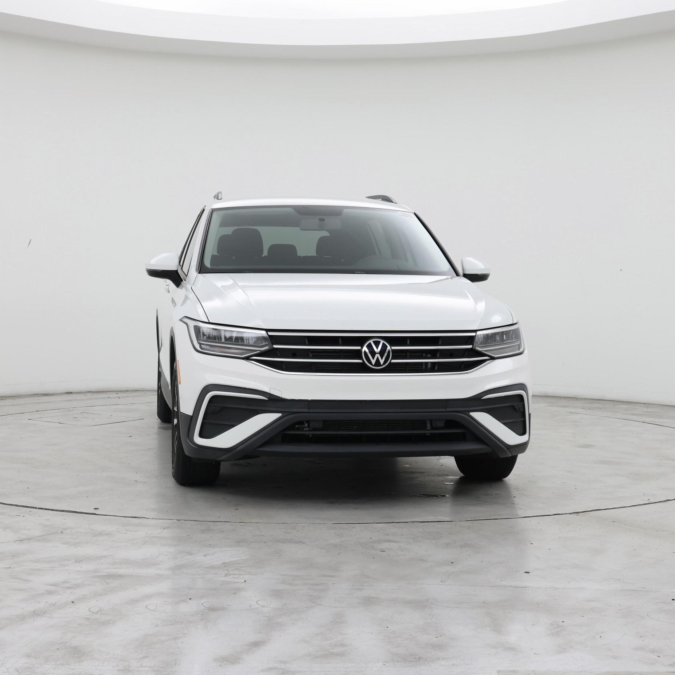 Thumbnail: 2022 Volkswagen Tiguan - 5