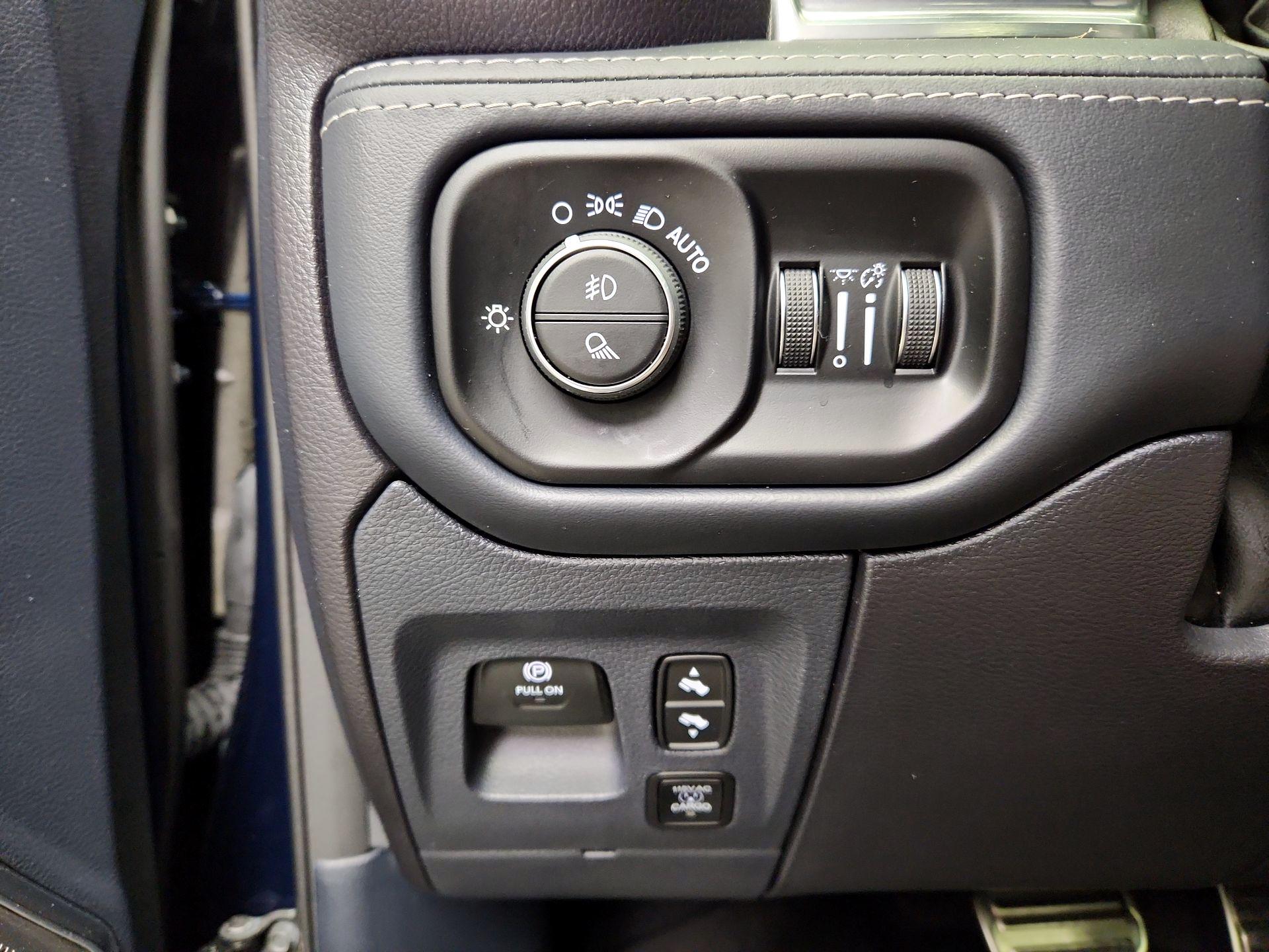 Thumbnail: 2024 RAM 1500 - 13