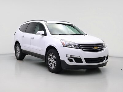 White 2017 Chevrolet Traverse LT