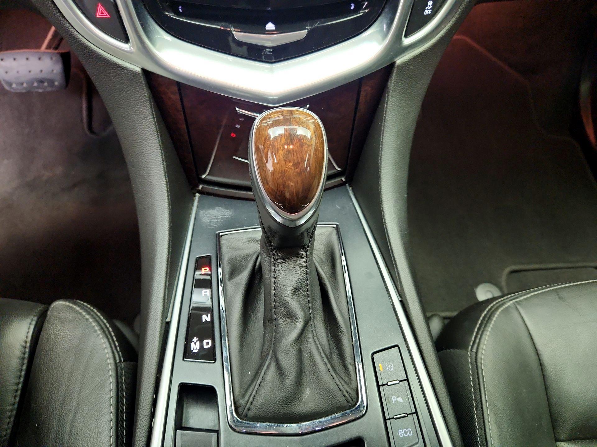 Thumbnail: 2014 Cadillac SRX - 18