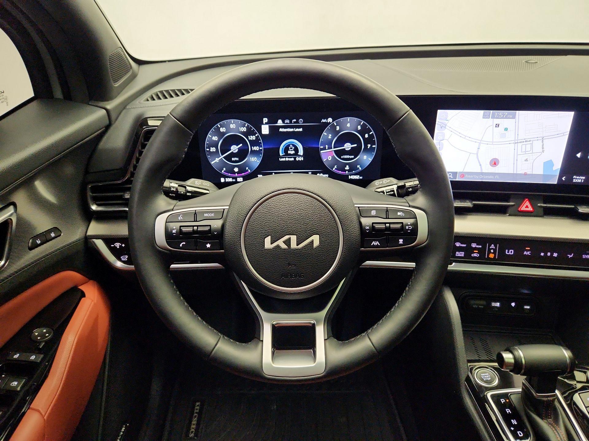 Thumbnail: 2023 Kia Sportage - 10